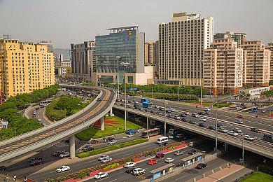 《Peppermint-Tinted Pyrade》PC免费发布 动作解谜